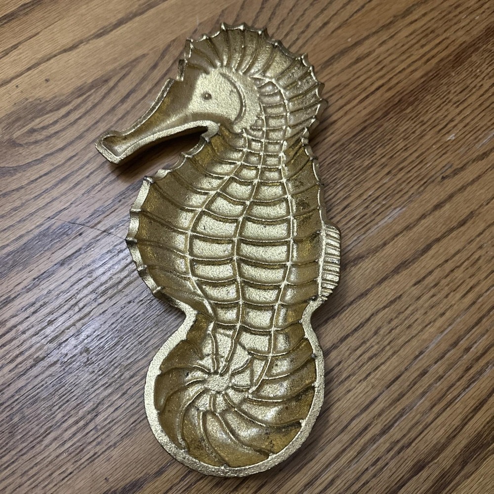 Gold Cast Iron Seahorse‎ Trinket Dish Nautical Beach